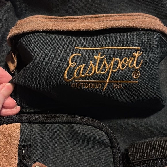 Green and Tan Backpack - Picture 7 of 7